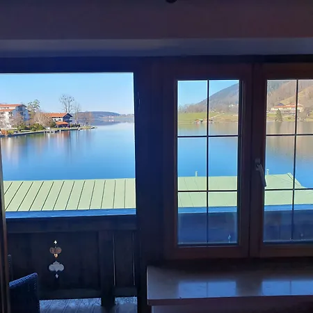 Haus Kaiser فندق مبيت وإفطار Rotta