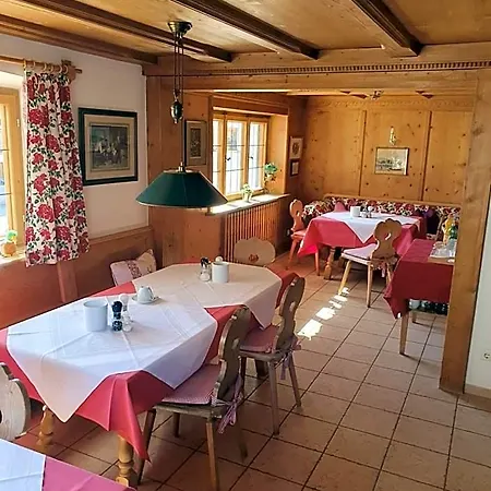 Bed & Breakfast Haus Kaiser Rotta